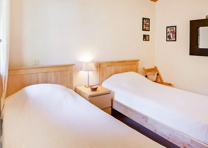 Armorial Ii - 6 By Interhome * فيلرز سور اولون